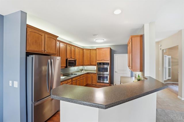 8338 Jeannes Creek Lane, West Chester, OH 45069