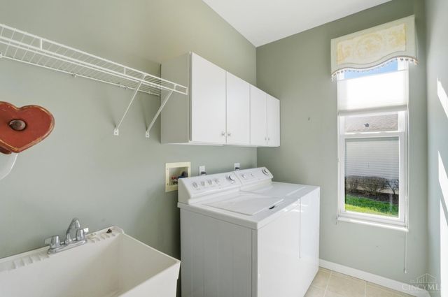 8338 Jeannes Creek Lane, West Chester, OH 45069