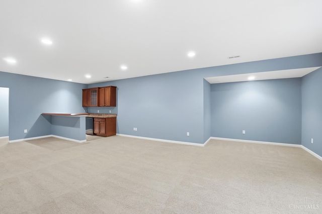 8338 Jeannes Creek Lane, West Chester, OH 45069