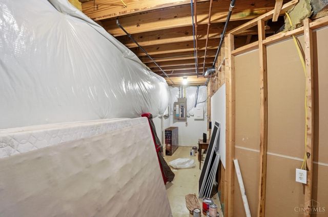 8338 Jeannes Creek Lane, West Chester, OH 45069