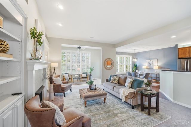 8338 Jeannes Creek Lane, West Chester, OH 45069