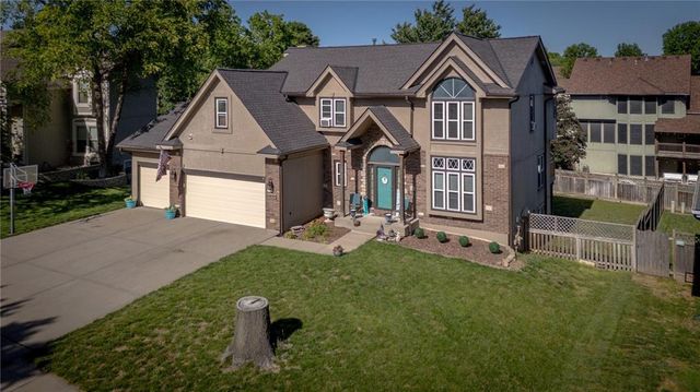 1437 Coventry Lane, Liberty, MO 64068