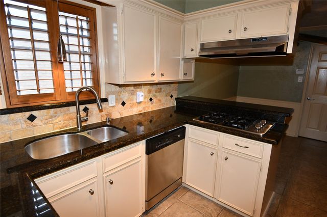 271 Shekel Lane, Houston, TX 77015