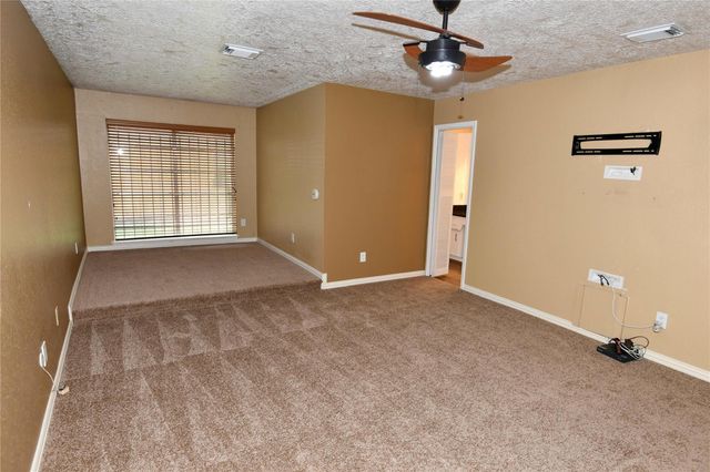 271 Shekel Lane, Houston, TX 77015