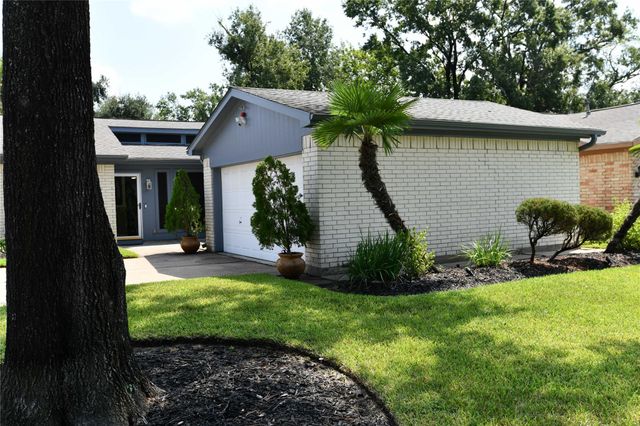 271 Shekel Lane, Houston, TX 77015