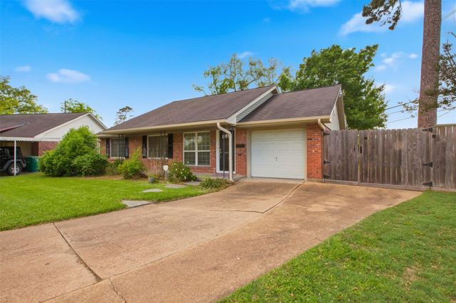 3019 Stally Street, Houston, TX 77092