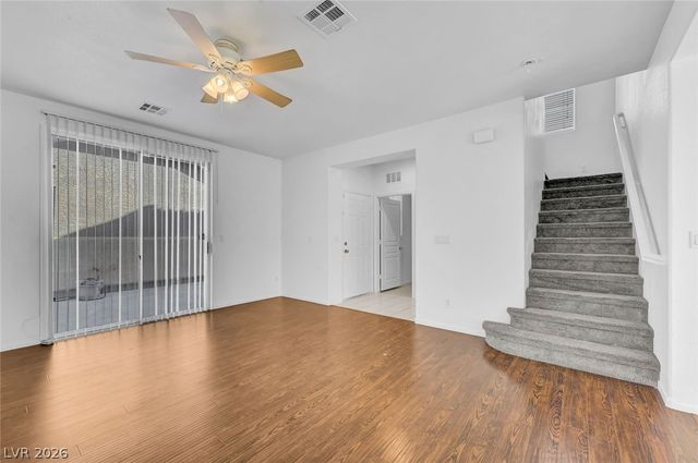 8803 Salvestrin Point Avenue, Las Vegas, NV 89148