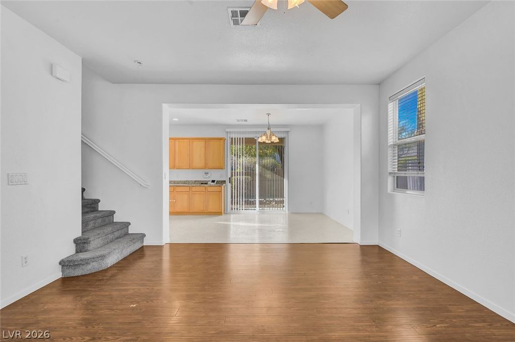 Image 11 of property listing at 8803 Salvestrin Point Avenue, Las Vegas, NV 89148