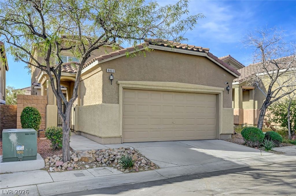 Image 3 of property listing at 8803 Salvestrin Point Avenue, Las Vegas, NV 89148
