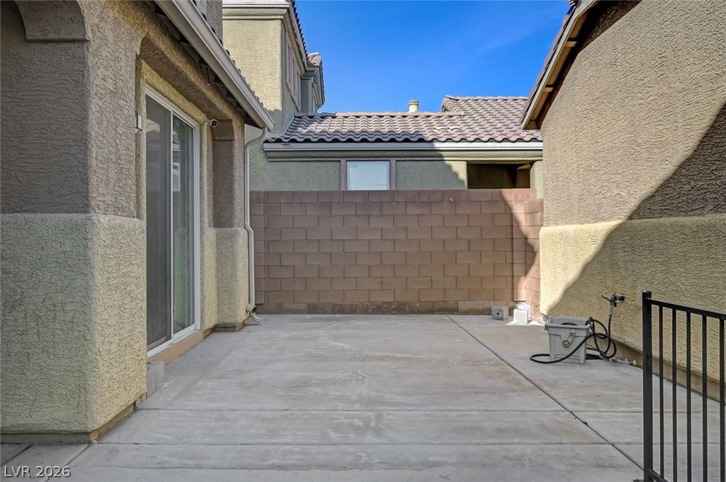 Image 6 of property listing at 8803 Salvestrin Point Avenue, Las Vegas, NV 89148