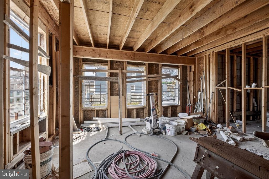 Image 12 of property listing at 2609 FOERSTER AVE, Baltimore, MD 21230