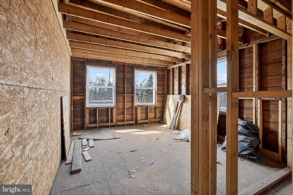 Image 26 of property listing at 2609 FOERSTER AVE, Baltimore, MD 21230