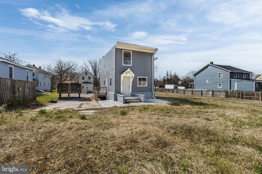 Image 32 of property listing at 2609 FOERSTER AVE, Baltimore, MD 21230