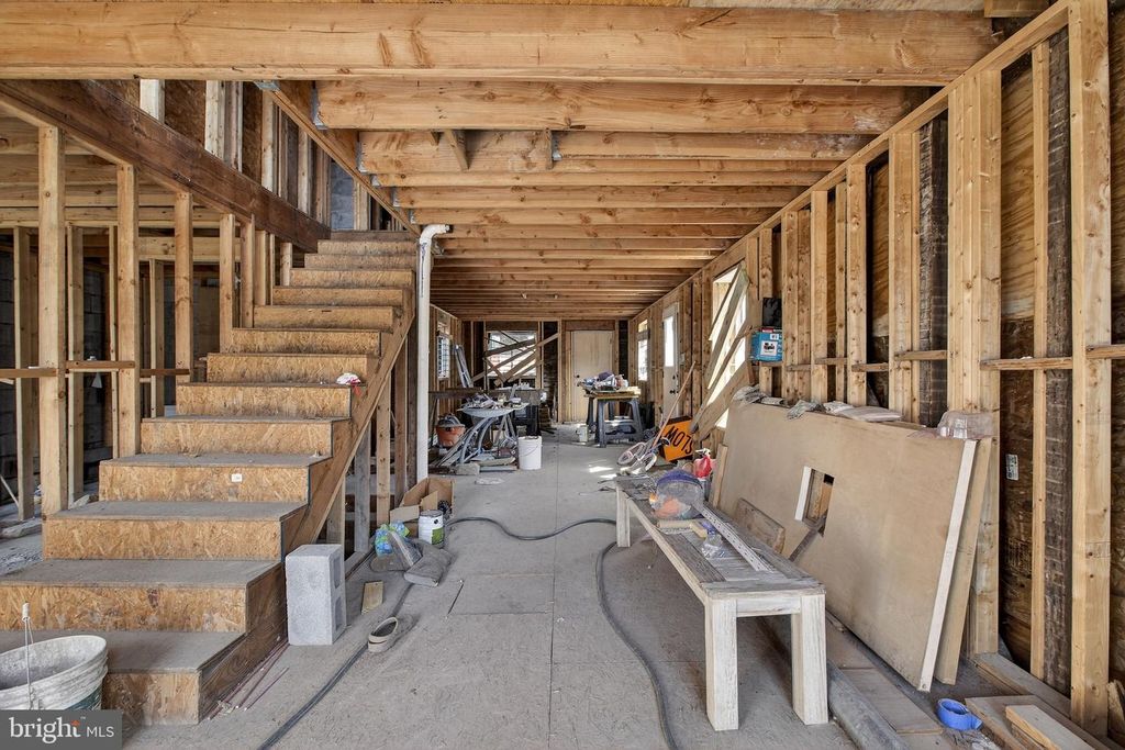 Image 9 of property listing at 2609 FOERSTER AVE, Baltimore, MD 21230