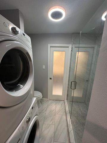 2744 Briarhurst Drive 35, Houston, TX 77057