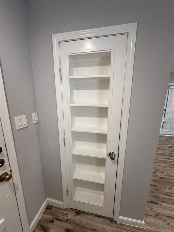 2744 Briarhurst Drive 35, Houston, TX 77057
