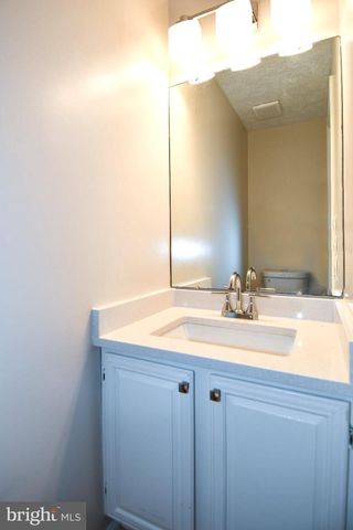 101 SMOOTHLEAF LN, Gaithersburg, MD 20878