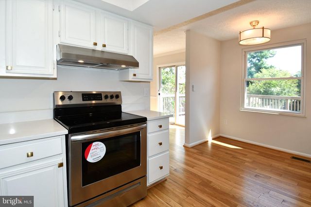 101 SMOOTHLEAF LN, Gaithersburg, MD 20878