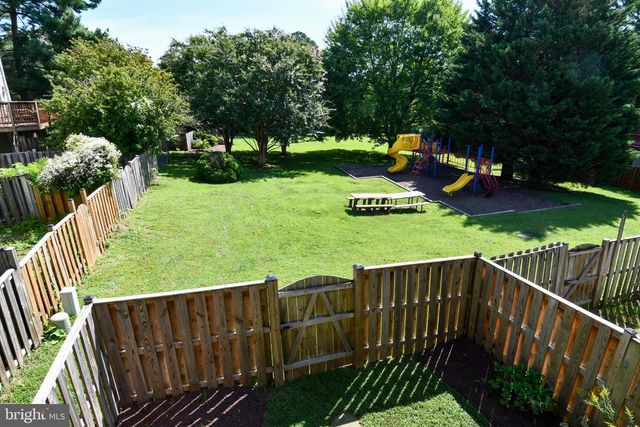 101 SMOOTHLEAF LN, Gaithersburg, MD 20878