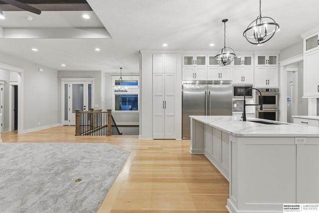 21432 B Street, Elkhorn, NE 68022