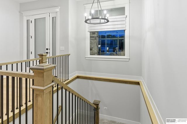 21432 B Street, Elkhorn, NE 68022