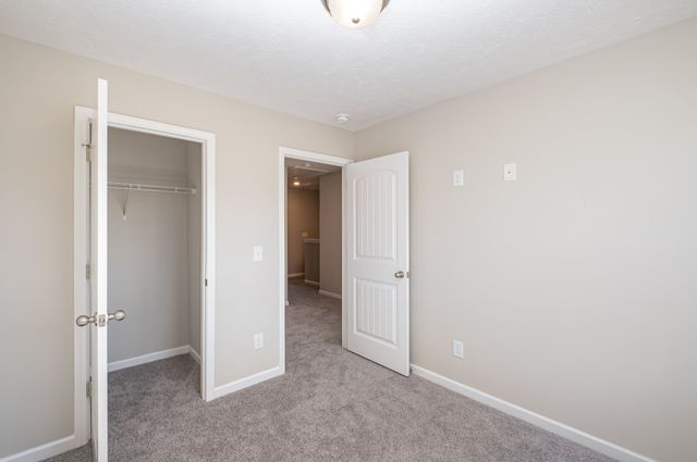 319 Moshe Feder Way, La Vergne, TN 37086