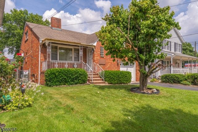108 Garfield St, Linden City, NJ 07036