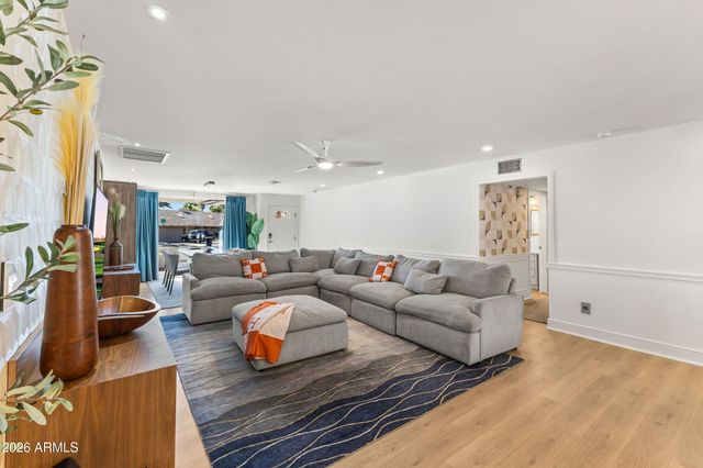 7540 E CANNON Drive, Scottsdale, AZ 85258