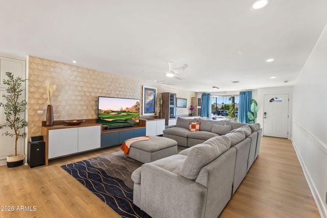 7540 E CANNON Drive, Scottsdale, AZ 85258