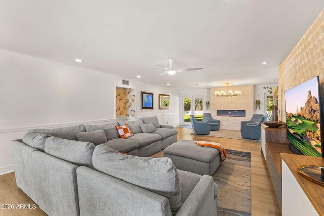 7540 E CANNON Drive, Scottsdale, AZ 85258