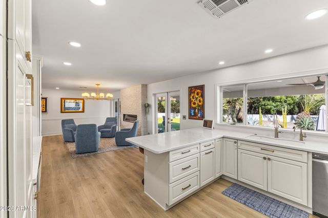 7540 E CANNON Drive, Scottsdale, AZ 85258