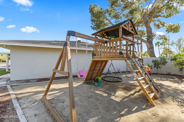 7540 E CANNON Drive, Scottsdale, AZ 85258