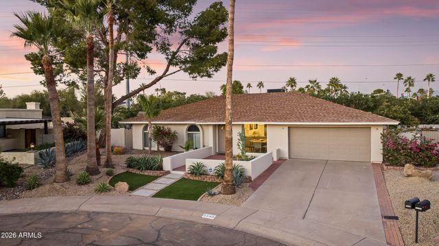 7540 E CANNON Drive, Scottsdale, AZ 85258