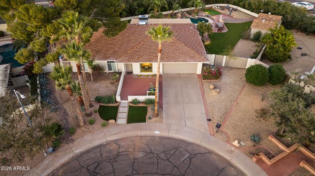 7540 E CANNON Drive, Scottsdale, AZ 85258