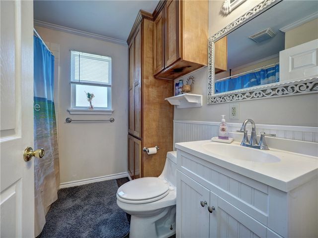 2571 First St, Ingleside, TX 78362