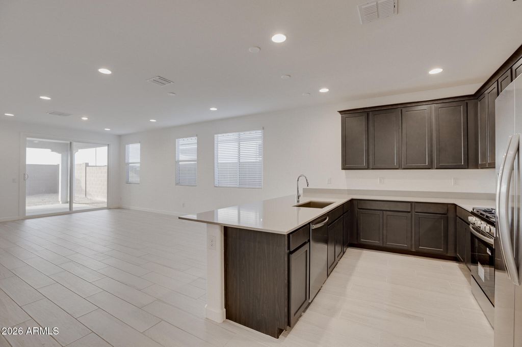 5955 N 191ST Drive, Litchfield Park, AZ 85340 — photo 5