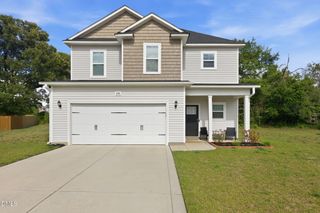 202 Ziggy Way, Raeford, NC 28376