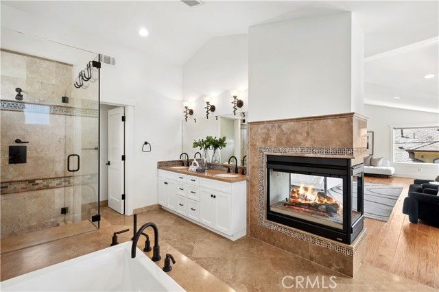 206 Dahlia, Corona Del Mar (newport Beach), CA 92625