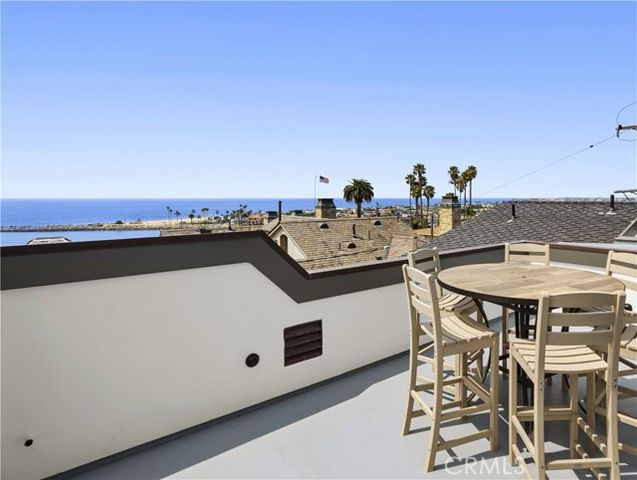 206 Dahlia, Corona Del Mar (newport Beach), CA 92625