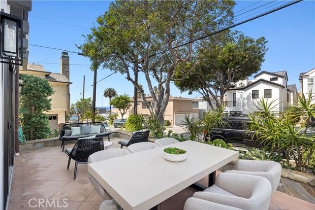 206 Dahlia, Corona Del Mar (newport Beach), CA 92625