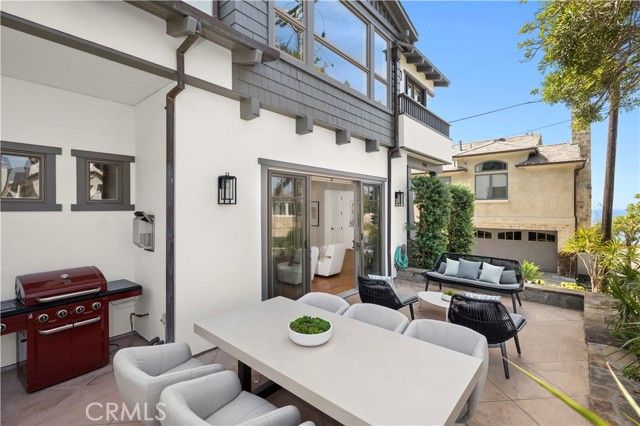 206 Dahlia, Corona Del Mar (newport Beach), CA 92625