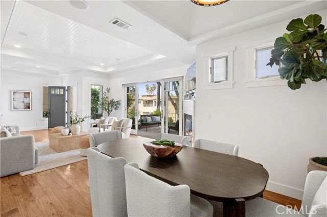 206 Dahlia, Corona Del Mar (newport Beach), CA 92625