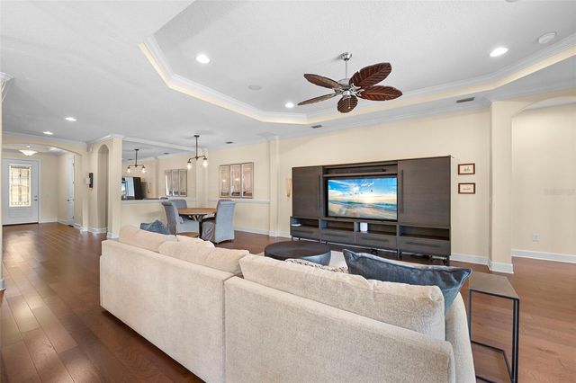 2525 VACCARO DRIVE, Sarasota, FL 34231