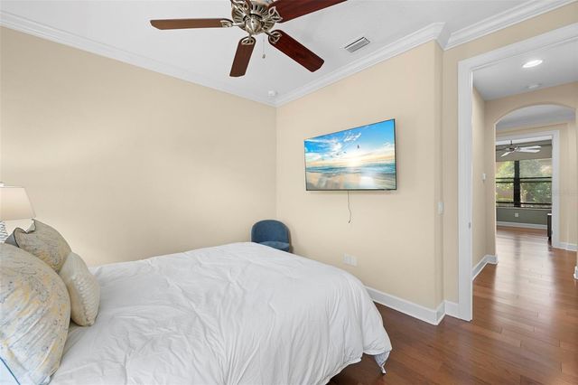 2525 VACCARO DRIVE, Sarasota, FL 34231