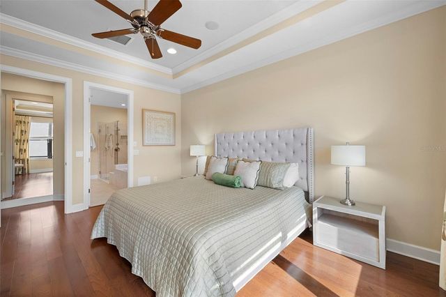 2525 VACCARO DRIVE, Sarasota, FL 34231