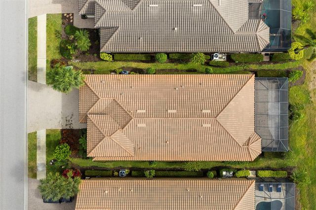 2525 VACCARO DRIVE, Sarasota, FL 34231