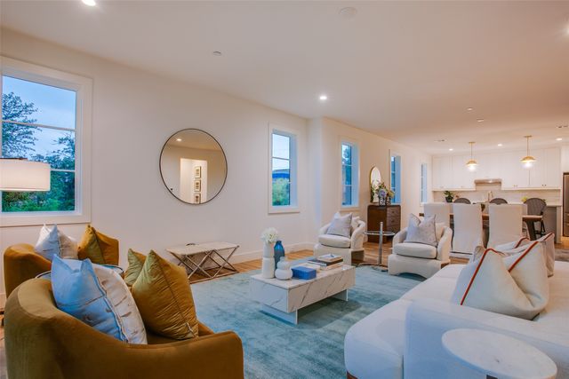 7207 Gaston Avenue 1006, Dallas, TX 75206