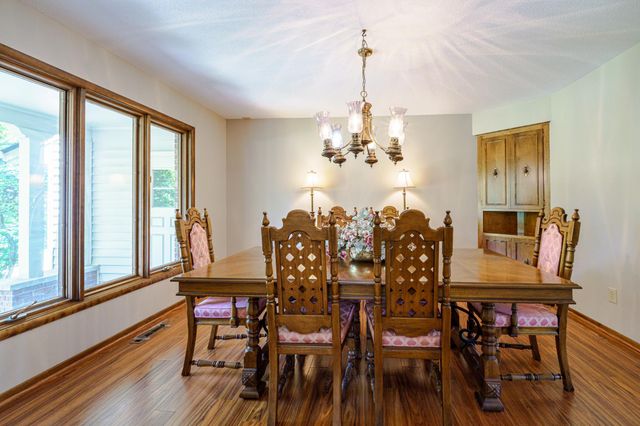 3052 Cherrywood Court, Eagan, MN 55121