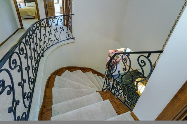 3052 Cherrywood Court, Eagan, MN 55121