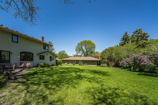 3052 Cherrywood Court, Eagan, MN 55121